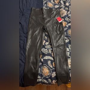 Faux leather leggings